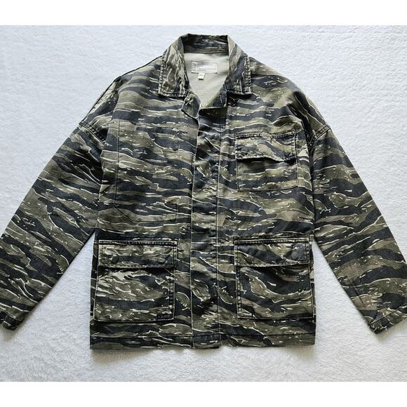 CURRENT/ELLIOTT "Free to Love" chic camo cotton-linen pocket goop jacket $298 M - Picture 5 of 16